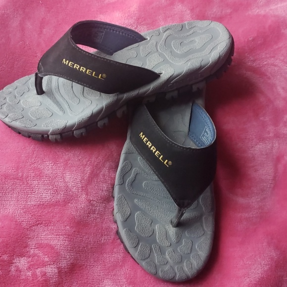 Merrell Other - MERRELL SANDALS SIZE 9
